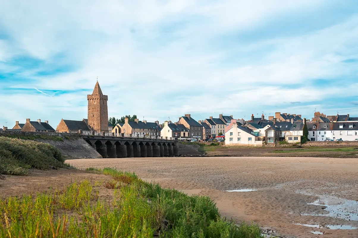 Port-Bail-sur-Mer au coucher de soleil