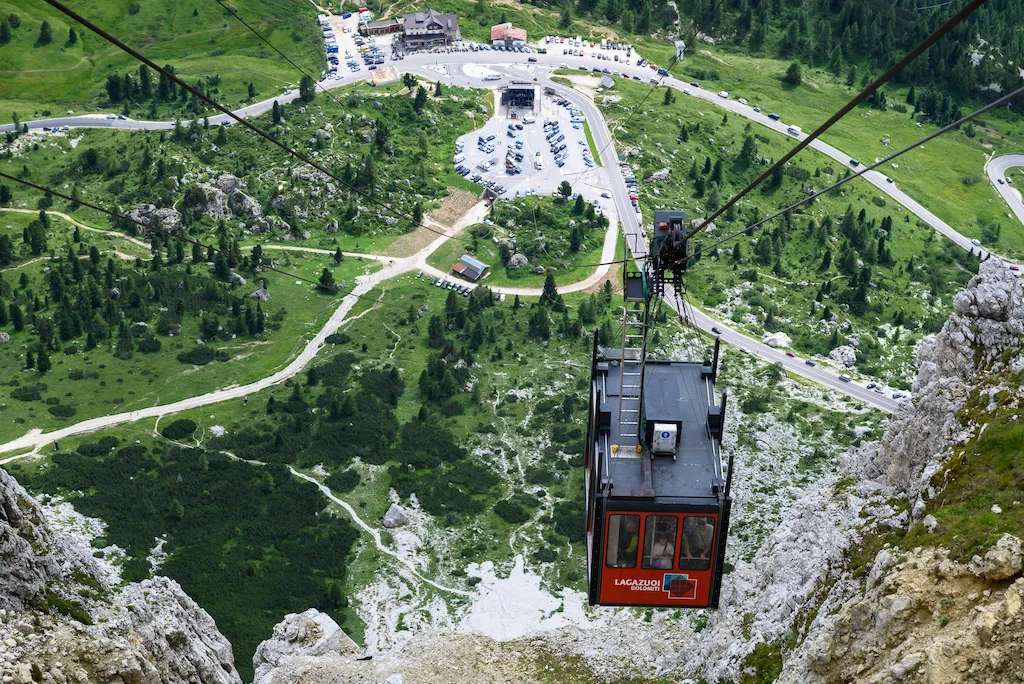 Télécabine du col de Falzarego