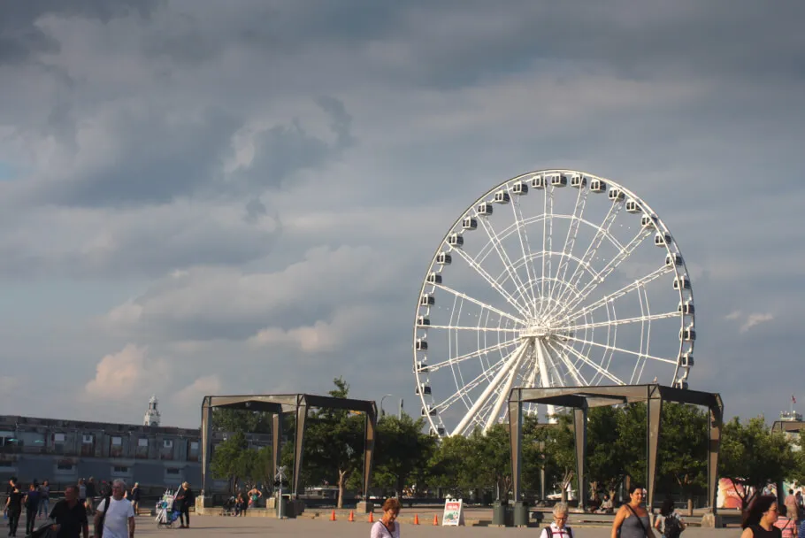 Grande Roue sur le port de Montréal