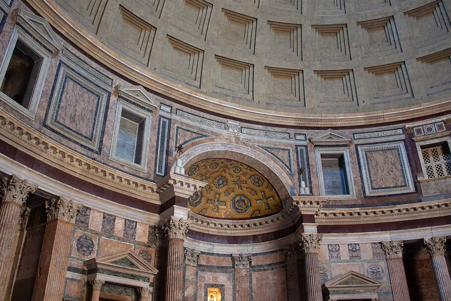 L'intérieur du Panthéon à Rome