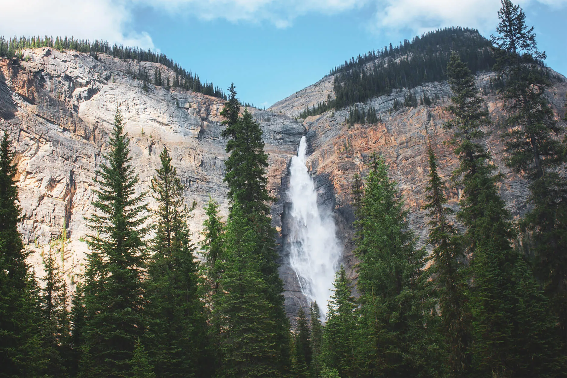 Les chutes Takakkaw